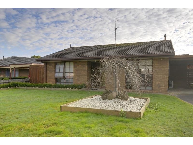 2/107 Bridle Road, Morwell VIC 3840
