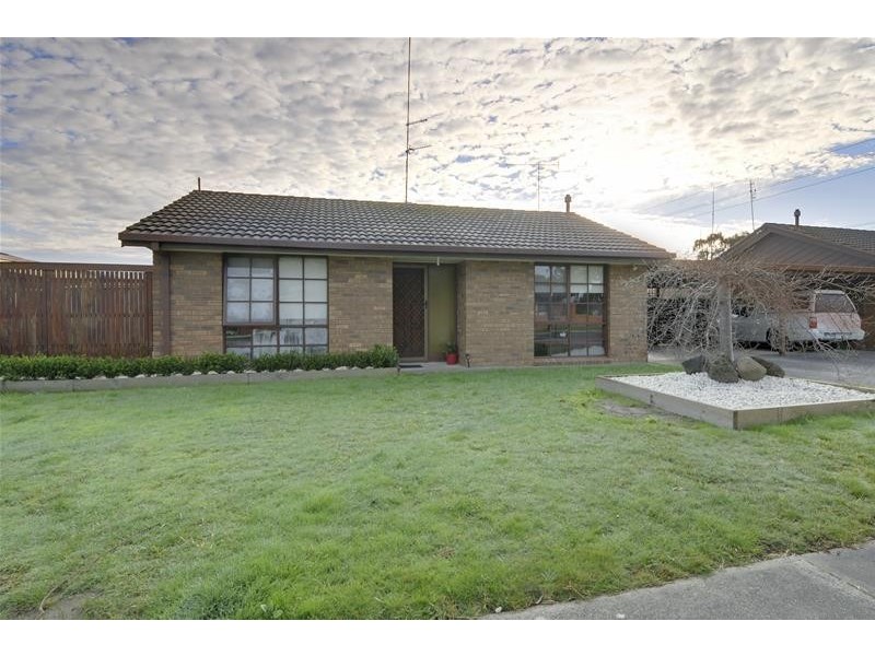 2/107 Bridle Road, Morwell VIC 3840
