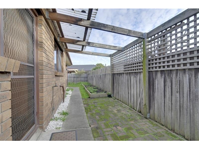 2/107 Bridle Road, Morwell VIC 3840