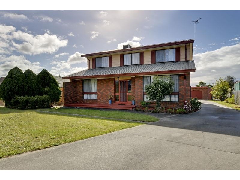 46 Parkwood Way, Traralgon VIC 3844