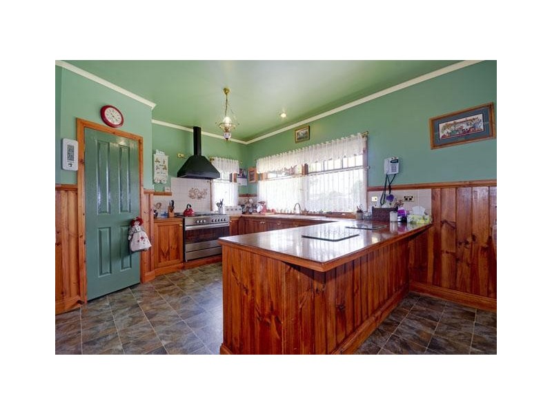 1 Duck Court, Rosedale VIC 3847