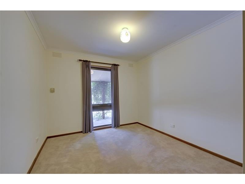 6 Wright Court, Rosedale VIC 3847