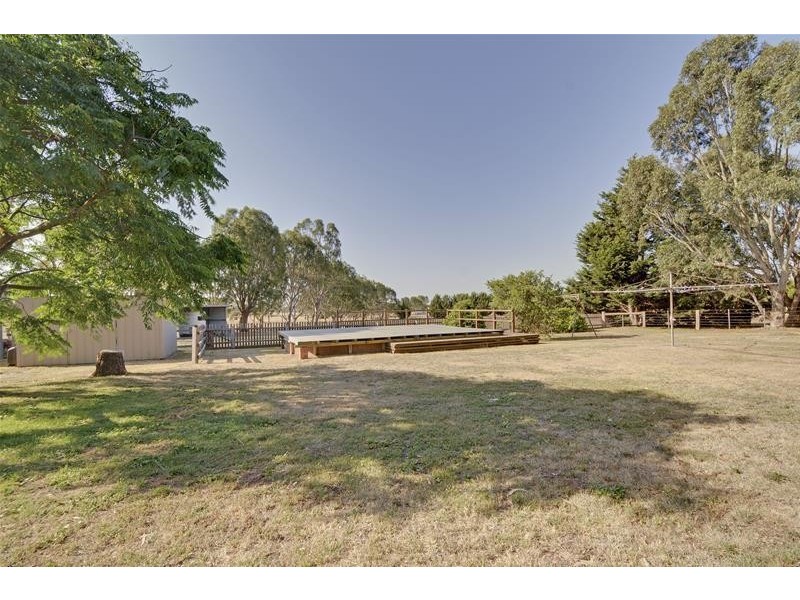 6 Wright Court, Rosedale VIC 3847