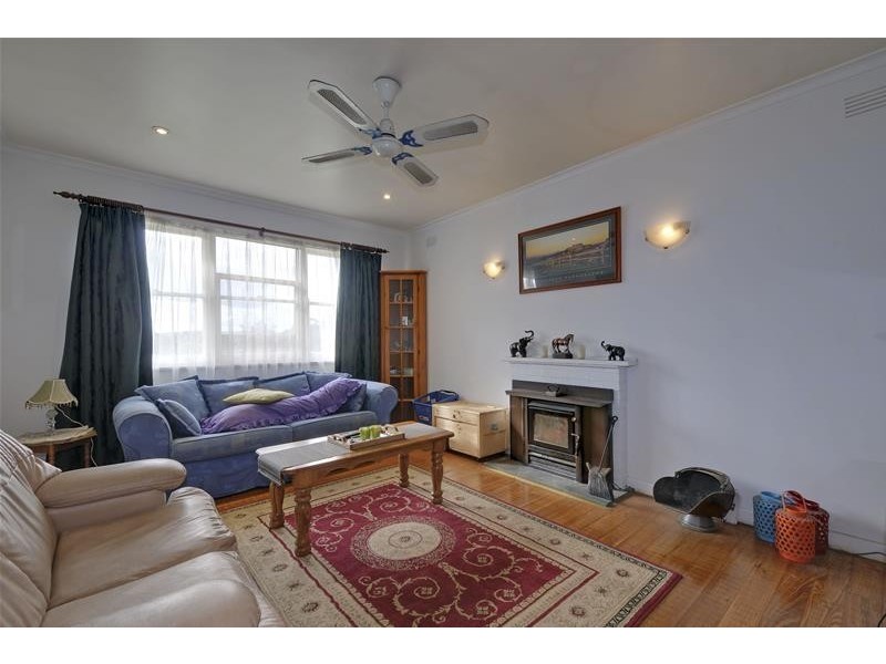 19 Stradbroke Road, Gormandale VIC 3873