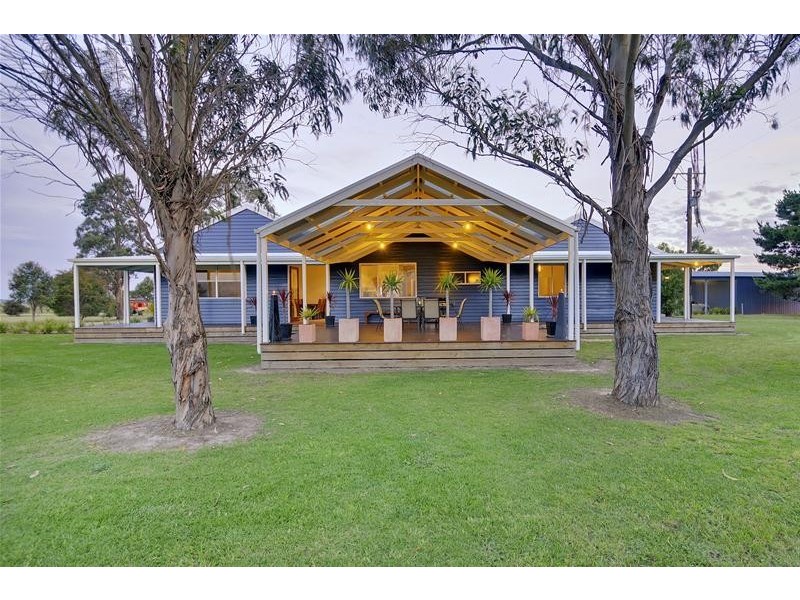 32 Lower Cairnbrook Road, Glengarry VIC 3854