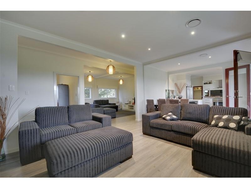 32 Lower Cairnbrook Road, Glengarry VIC 3854