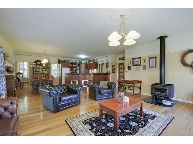 18 Cashmere Drive, Traralgon VIC 3844