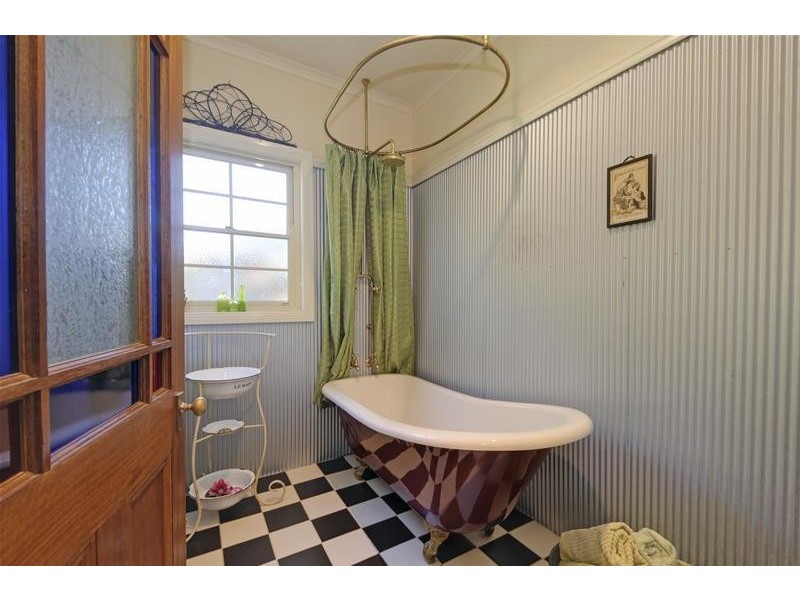 18 Cashmere Drive, Traralgon VIC 3844