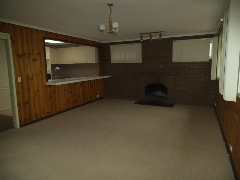 16 West Court, Traralgon VIC 3844