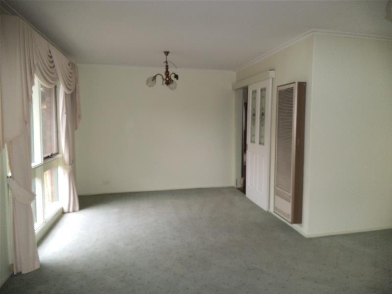 16 West Court, Traralgon VIC 3844