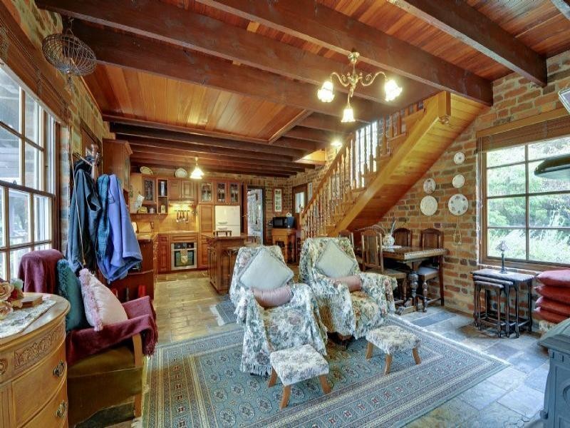 700 Jeeralang West Road, Jeeralang Junction VIC 3840