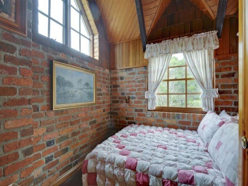 700 Jeeralang West Road, Jeeralang Junction VIC 3840