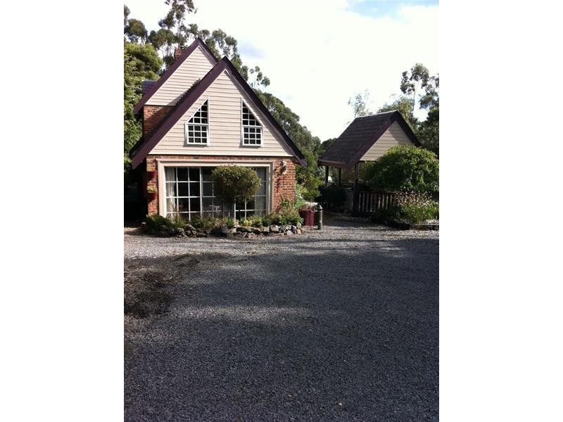 700 Jeeralang West Road, Jeeralang Junction VIC 3840