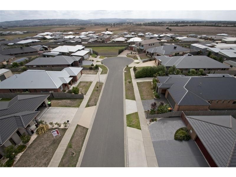 3 Crestmont Court, Traralgon VIC 3844