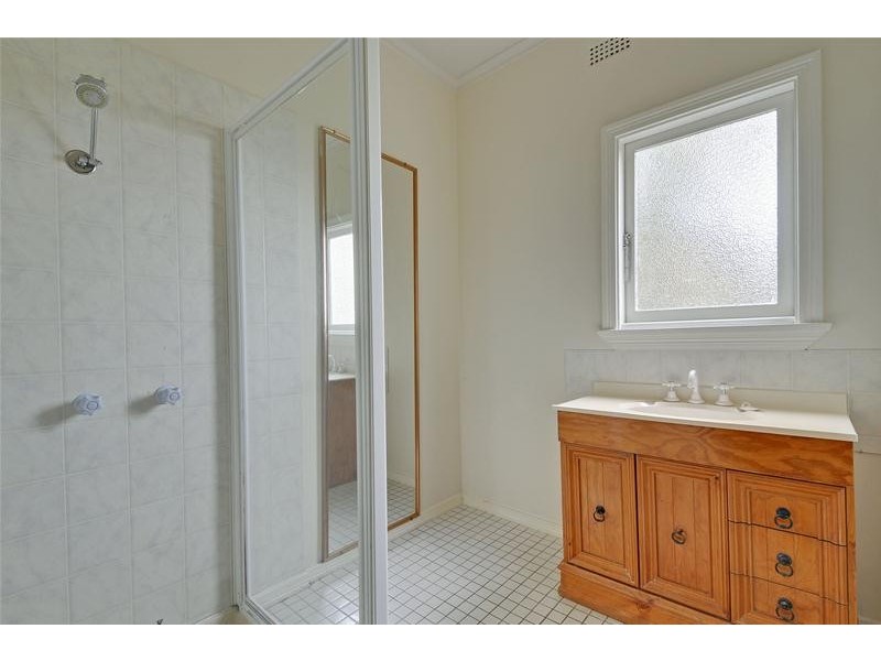 17 Foxlease Avenue, Traralgon VIC 3844