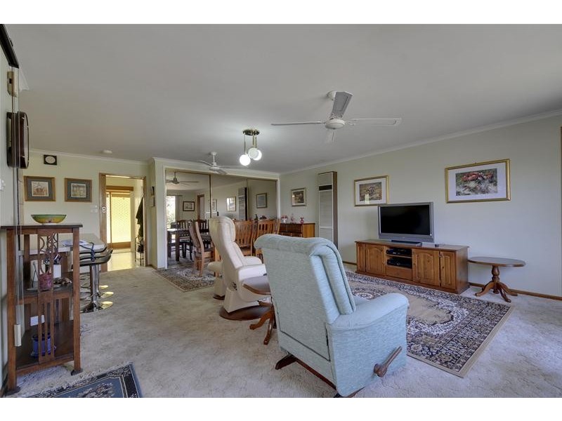 63 Duke Street, Rosedale VIC 3847