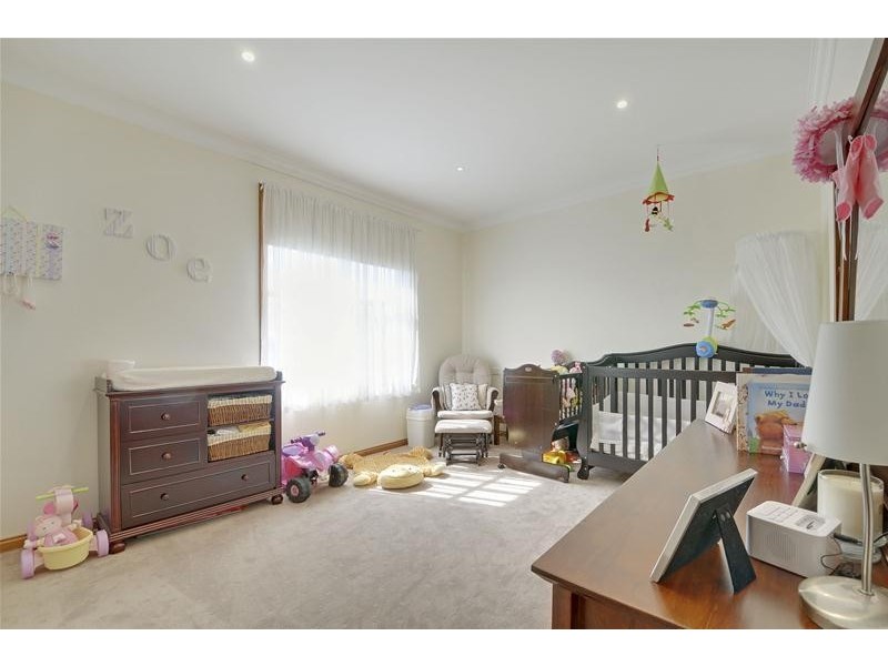 11 Roseneath Street, Traralgon VIC 3844