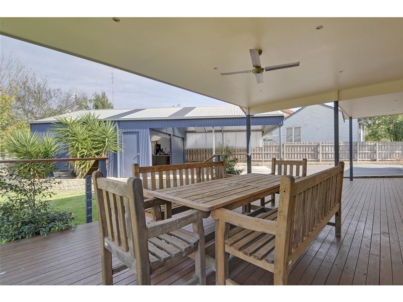 11 Roseneath Street, Traralgon VIC 3844