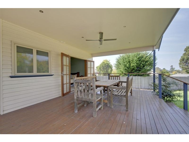 11 Roseneath Street, Traralgon VIC 3844