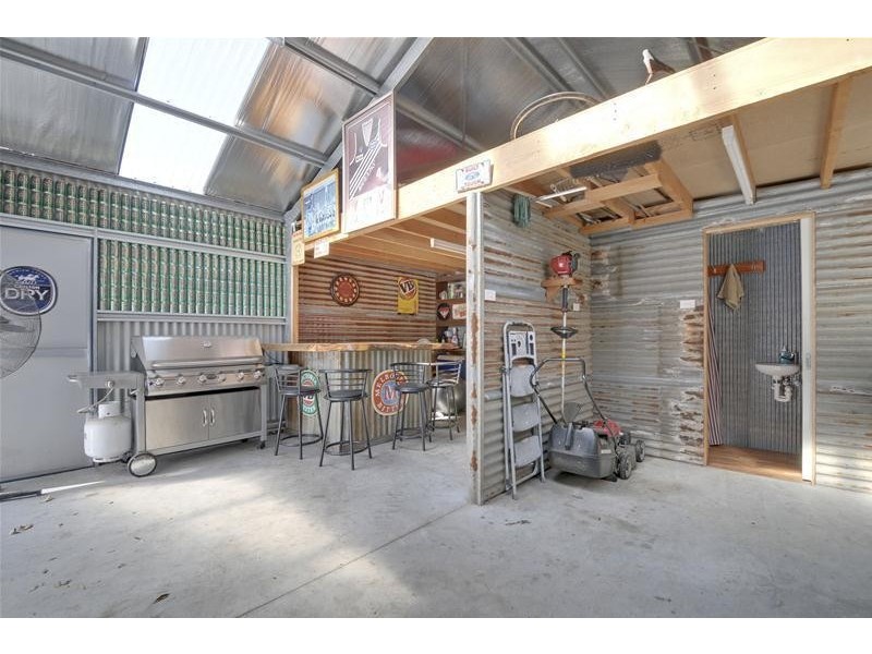 11 Roseneath Street, Traralgon VIC 3844