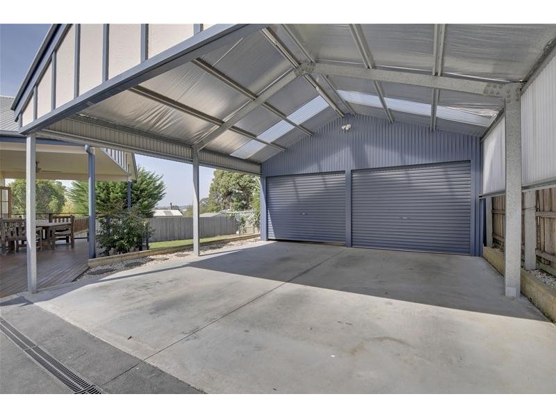 11 Roseneath Street, Traralgon VIC 3844
