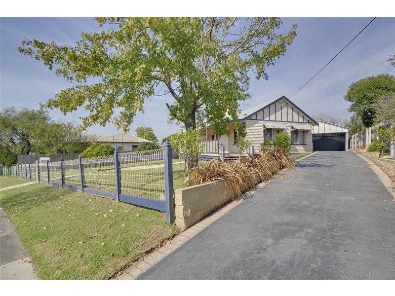 11 Roseneath Street, Traralgon VIC 3844