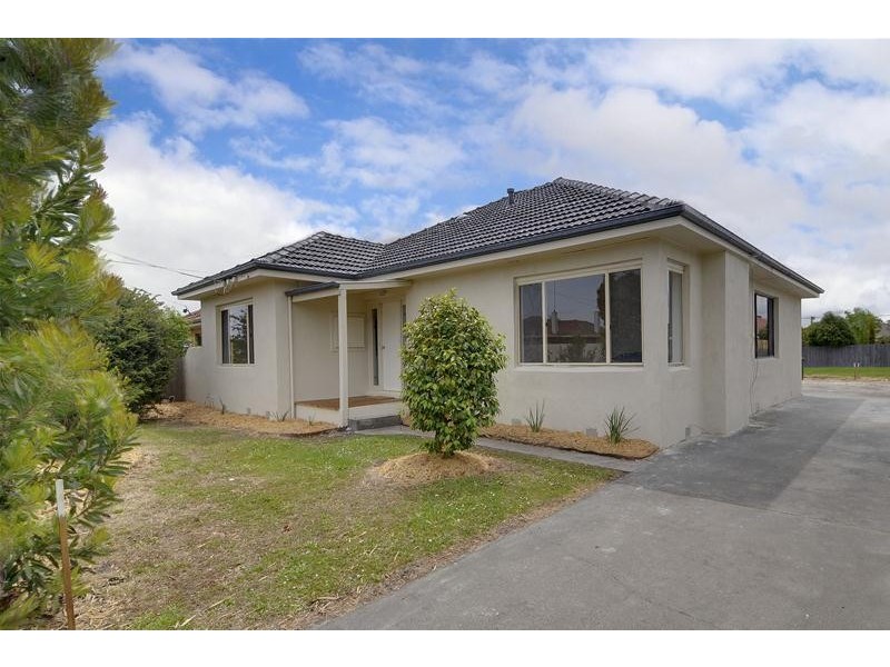 2 Row Street, Traralgon VIC 3844
