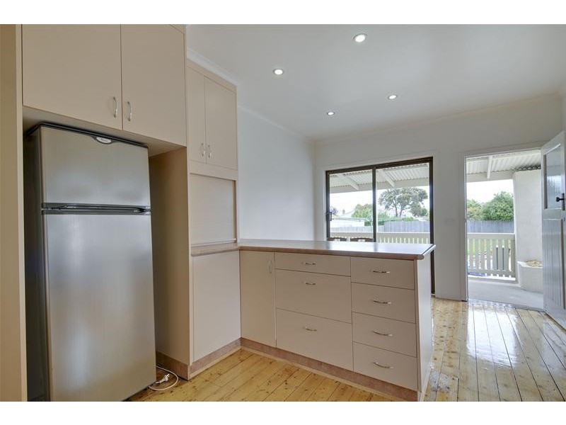 2 Row Street, Traralgon VIC 3844