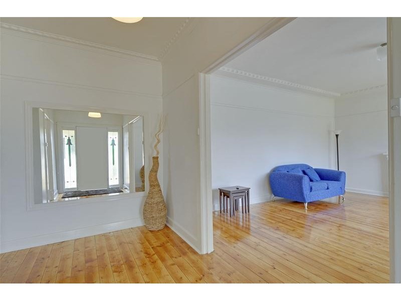 2 Row Street, Traralgon VIC 3844