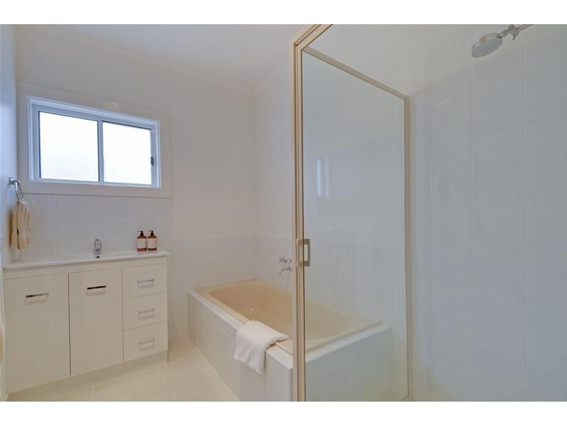 2 Row Street, Traralgon VIC 3844