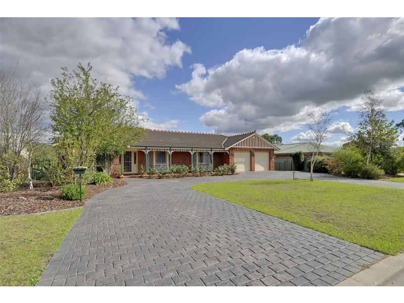 5 Jack Farmer Way, Traralgon VIC 3844