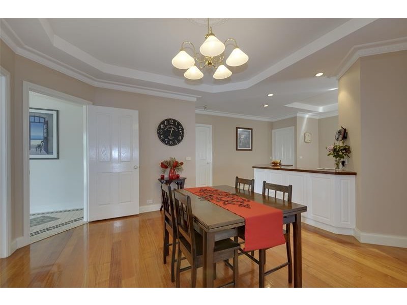 5 Jack Farmer Way, Traralgon VIC 3844