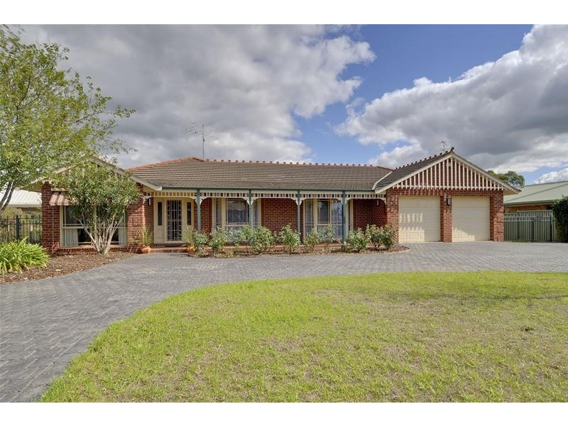 5 Jack Farmer Way, Traralgon VIC 3844