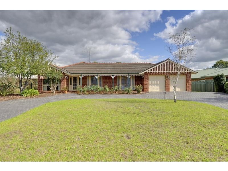 5 Jack Farmer Way, Traralgon VIC 3844