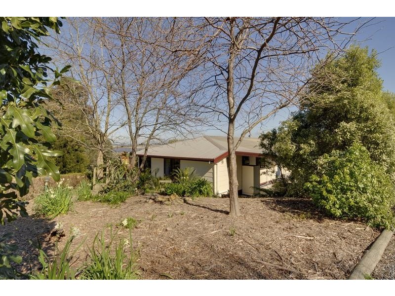 51 Nardinos Road, Yallourn North VIC 3825