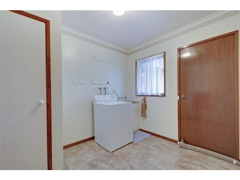 5 Swallow Grove, Traralgon VIC 3844