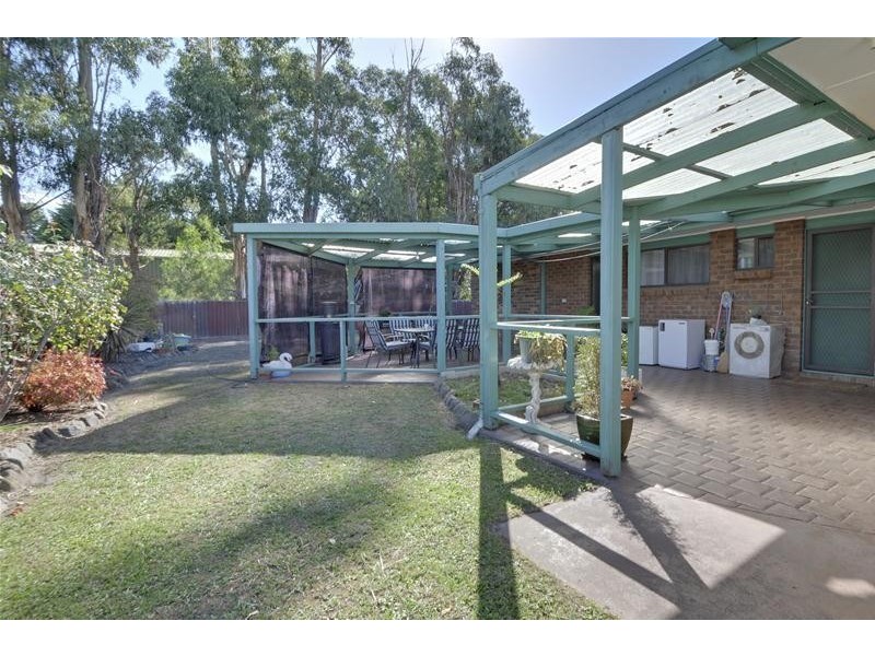 5 Swallow Grove, Traralgon VIC 3844