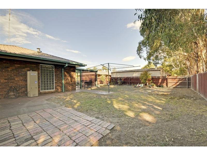 5 Swallow Grove, Traralgon VIC 3844