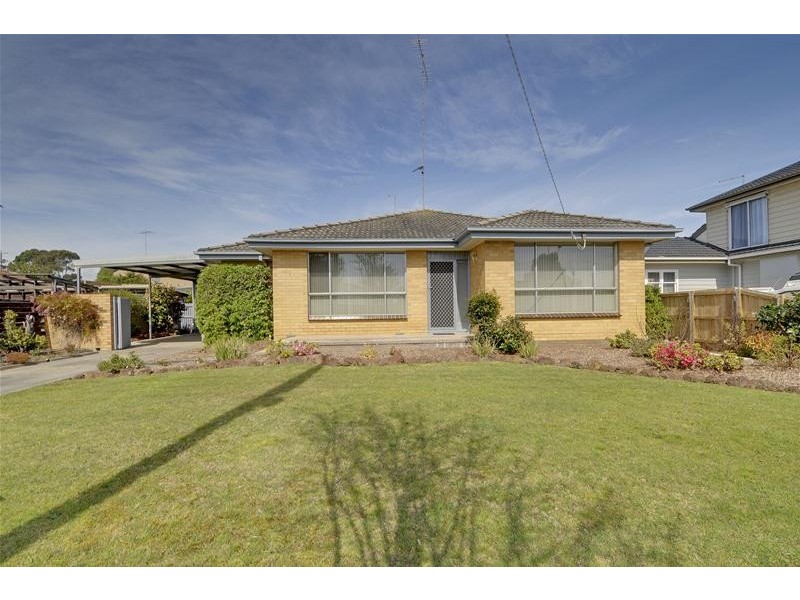 1 Laurence Grove, Traralgon VIC 3844
