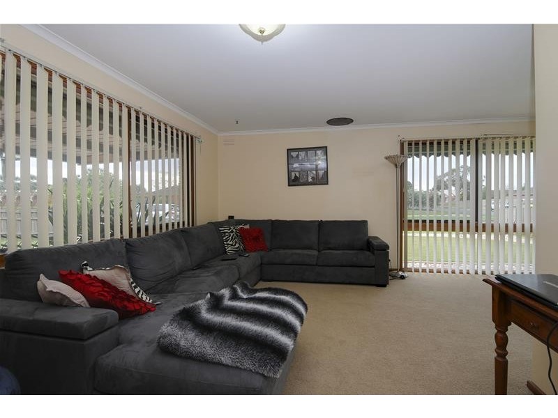 12 Morgan Drive, Traralgon VIC 3844