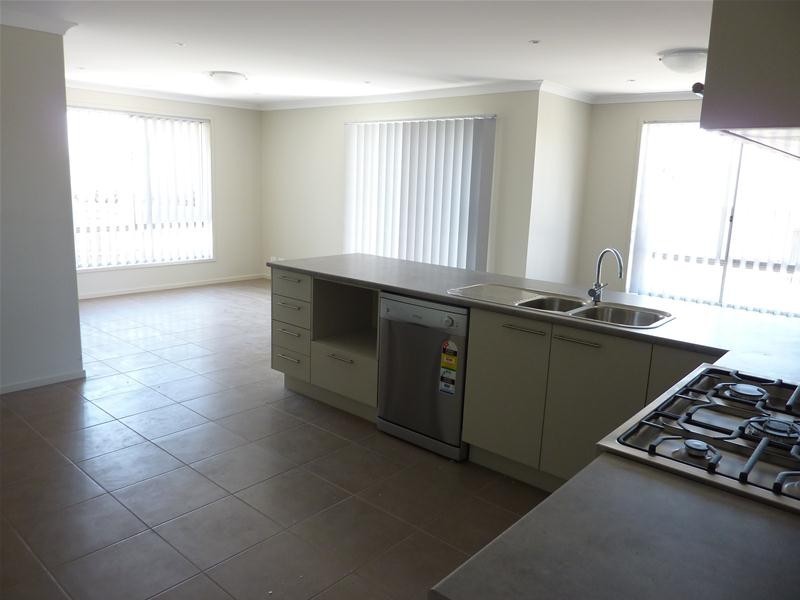 31 Connaught Way, Traralgon VIC 3844