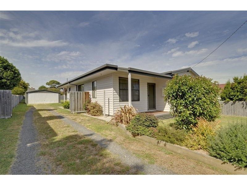 62 Comans Street, Morwell VIC 3840