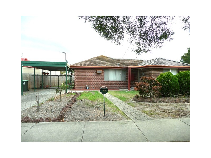 28 Strathcole Drive, Traralgon VIC 3844