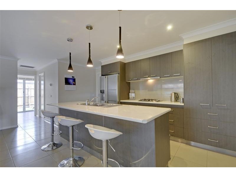 5 Mountain Grey Rise, Morwell VIC 3840