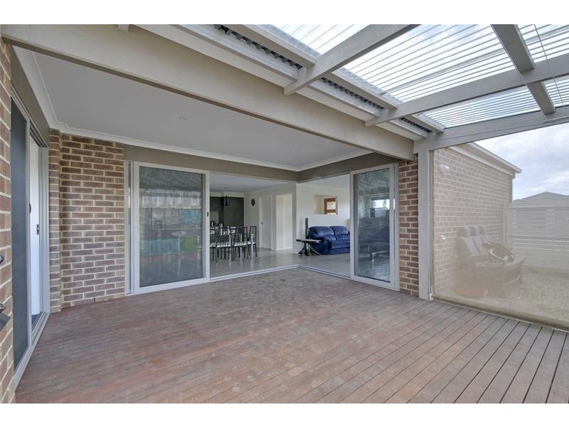 5 Mountain Grey Rise, Morwell VIC 3840