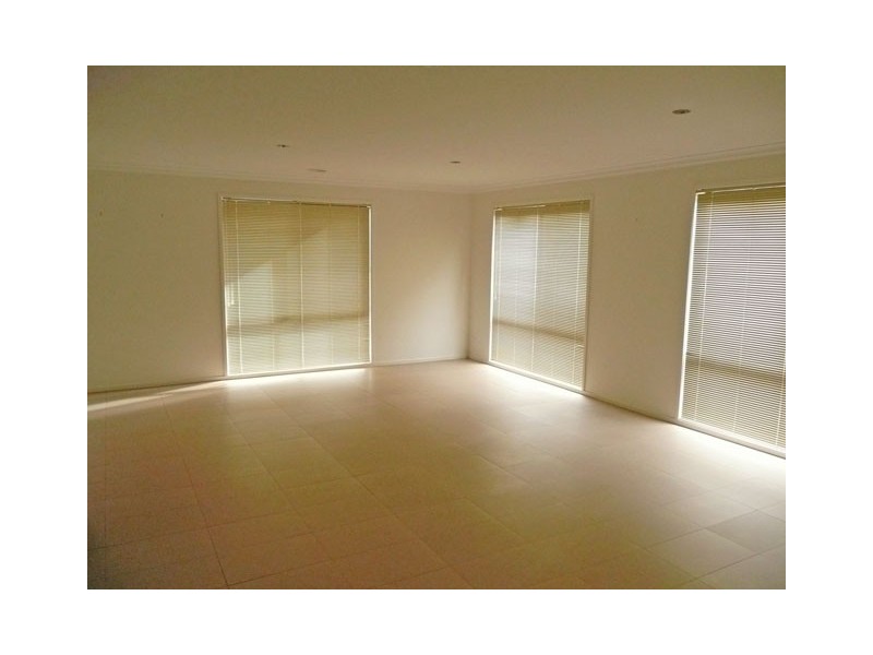 15 College Avenue, Traralgon VIC 3844