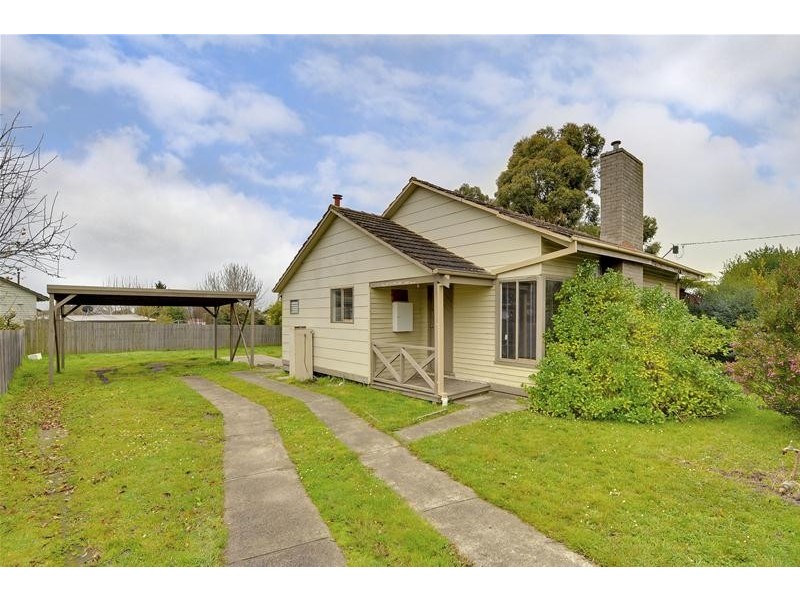 4 Barker Crescent, Traralgon VIC 3844