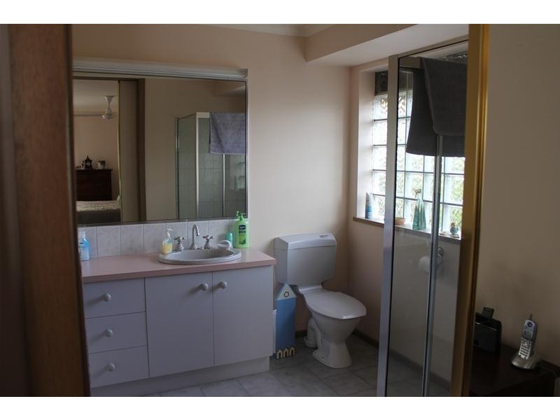 35 Parkwood Way, Traralgon VIC 3844