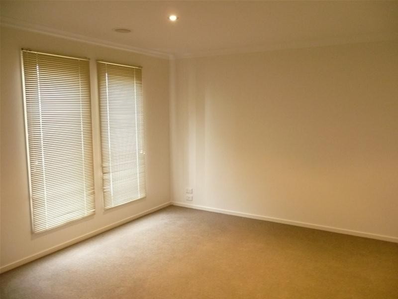 15 College Avenue, Traralgon VIC 3844