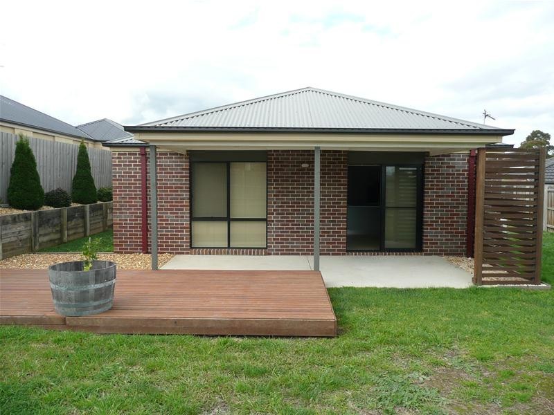 15 College Avenue, Traralgon VIC 3844